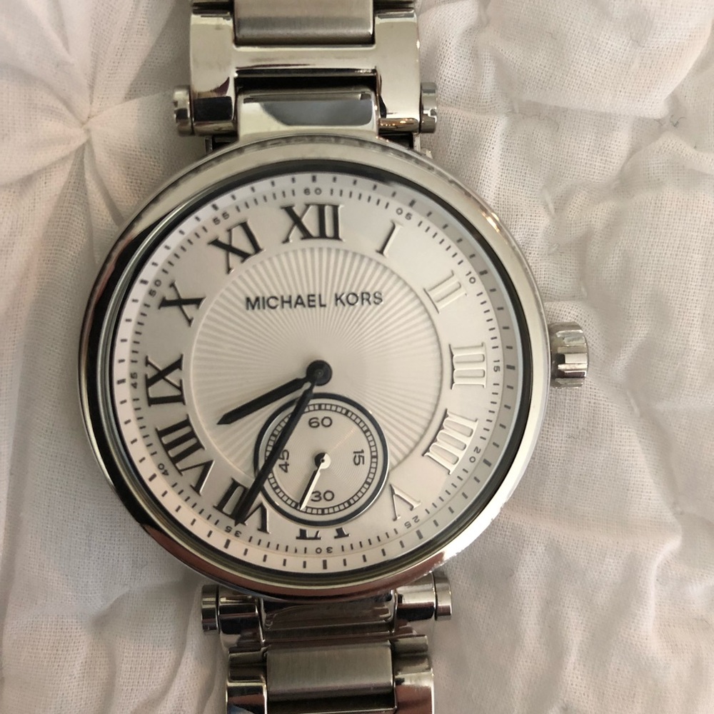 *SOLD* Michael Kors MK5866 Watch